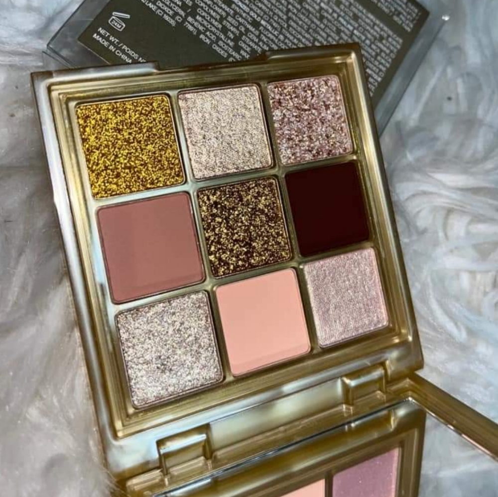 COPY - Huda Gold Obsession palette